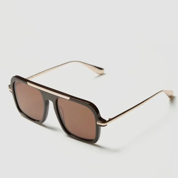 PAST MIDNIGHT The Retro Brown SUNGLASSES BRAND NEW - Picture 3 of 8